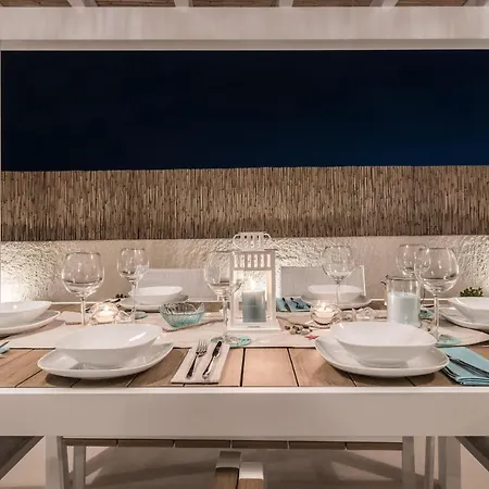 Sea - Isulatravel Villa *
